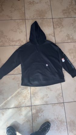 Brand new Women’s  Carhatt’s hoodie Size L