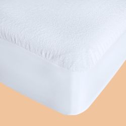 White Mattress Protector Full Size 54x80"