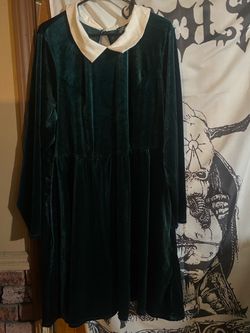 Plus size long sleeve dress