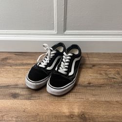 Black Vans