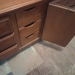 Good Used Dresser