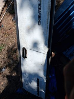 2004 chevy tailgate