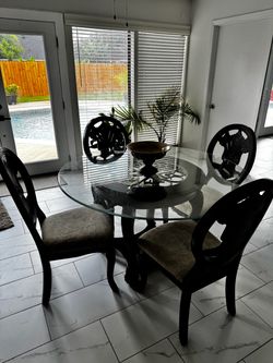 Dining room set & China Cabinet