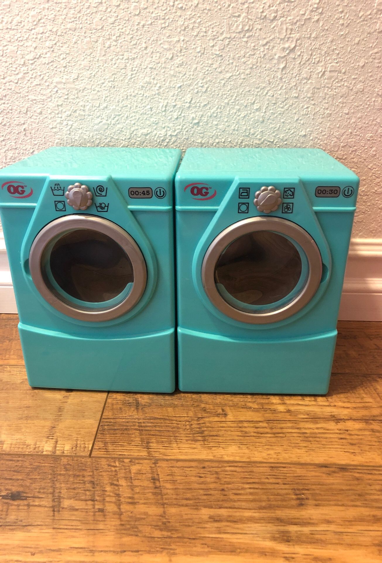 Our generation doll washer Dyer set