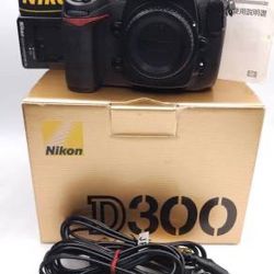 Nikon four DSLR cameras like new. - $95 and Up.