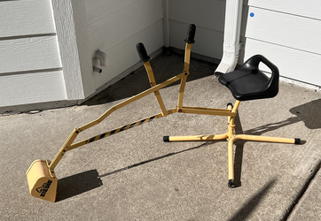 Sandbox Digger with 360 Rotation Base