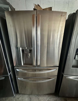 LG 4‑Door French Door Fridge – Stainless, Ice/Water Dispenser
