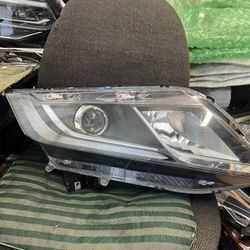 2018-20 HONDA ODYSSEY RIGHT HEADLIGHT 