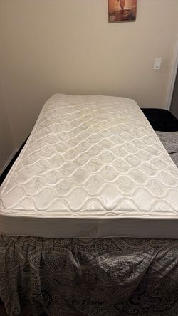 Twin mattress