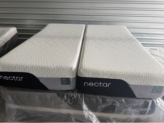 Nectar Premier Gel Memory Foam Mattresses Split King