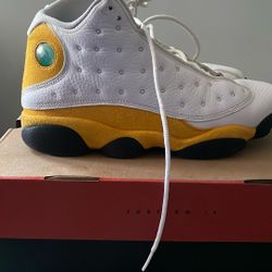 Jordan 13 White/gold