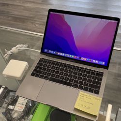Macbook Pro 13” 2017 / 8Gb / 256GB