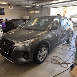2021 Nissan Kicks