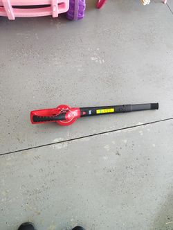 Leaf Blower