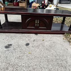 Tv Stand / Center Table 