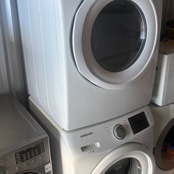 Samsung Washer & Dryer Set – Large Capacity 4.2 cu.ft – Clean & Ready