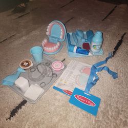 Pretend play Melissa and Doug