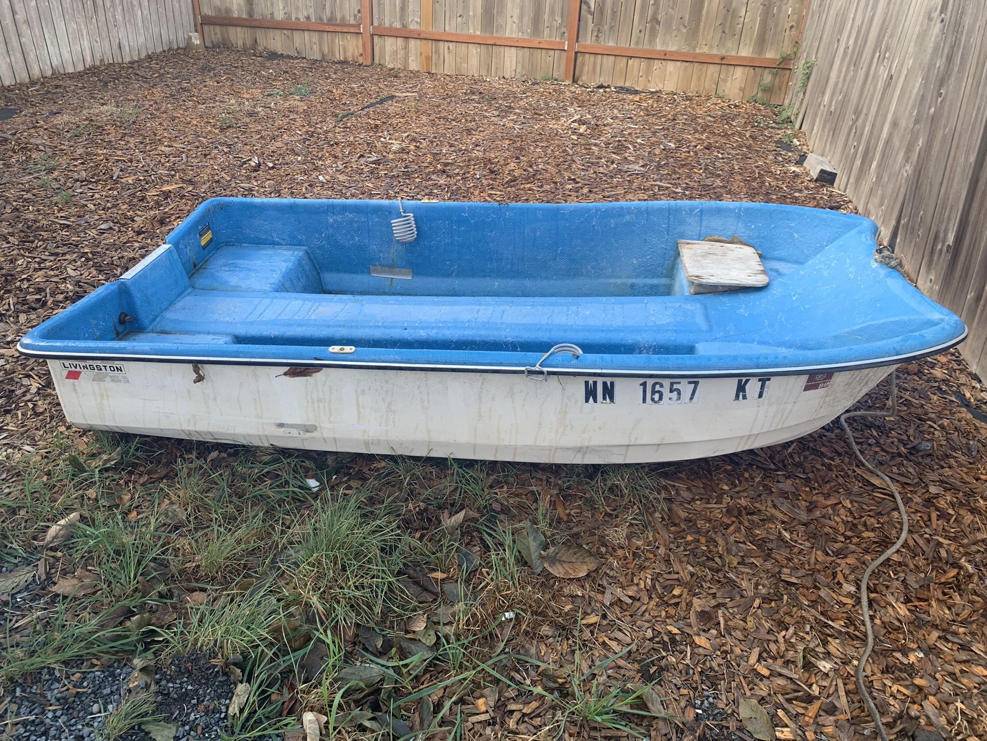 9 Foot Livingston Boat. Everything You Need To Go Fishing 