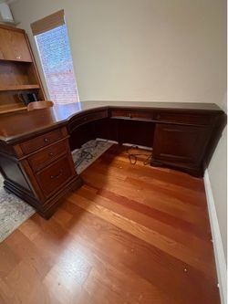 Aspen office desk. Solid. 77” x 67”