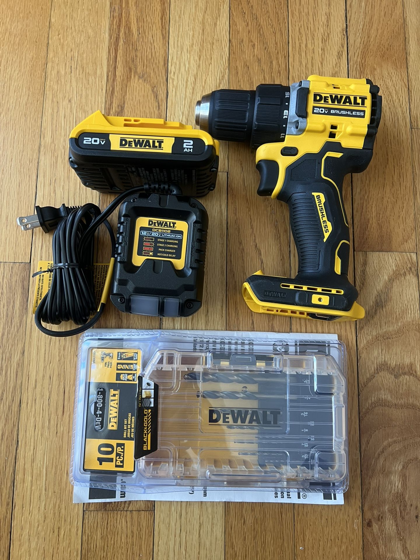 Dewalt 20V Brushless 1/2” Compact Drill kit with Battery, charger and Drill bit set