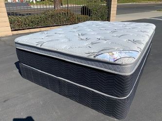 Queen Orthopedic Bamboo Pillow Top!•••