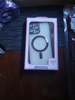 I Phone 14 Phone Case And Screen Protector