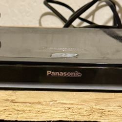 Panasonic DMP-BDT210 DVD Player
