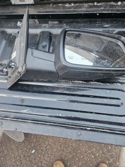 Ram 1500 oem passenger side mirror (2019-2024)