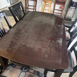 Dining Table Free East Lancaster