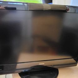 Toshiba 32 Inch TV