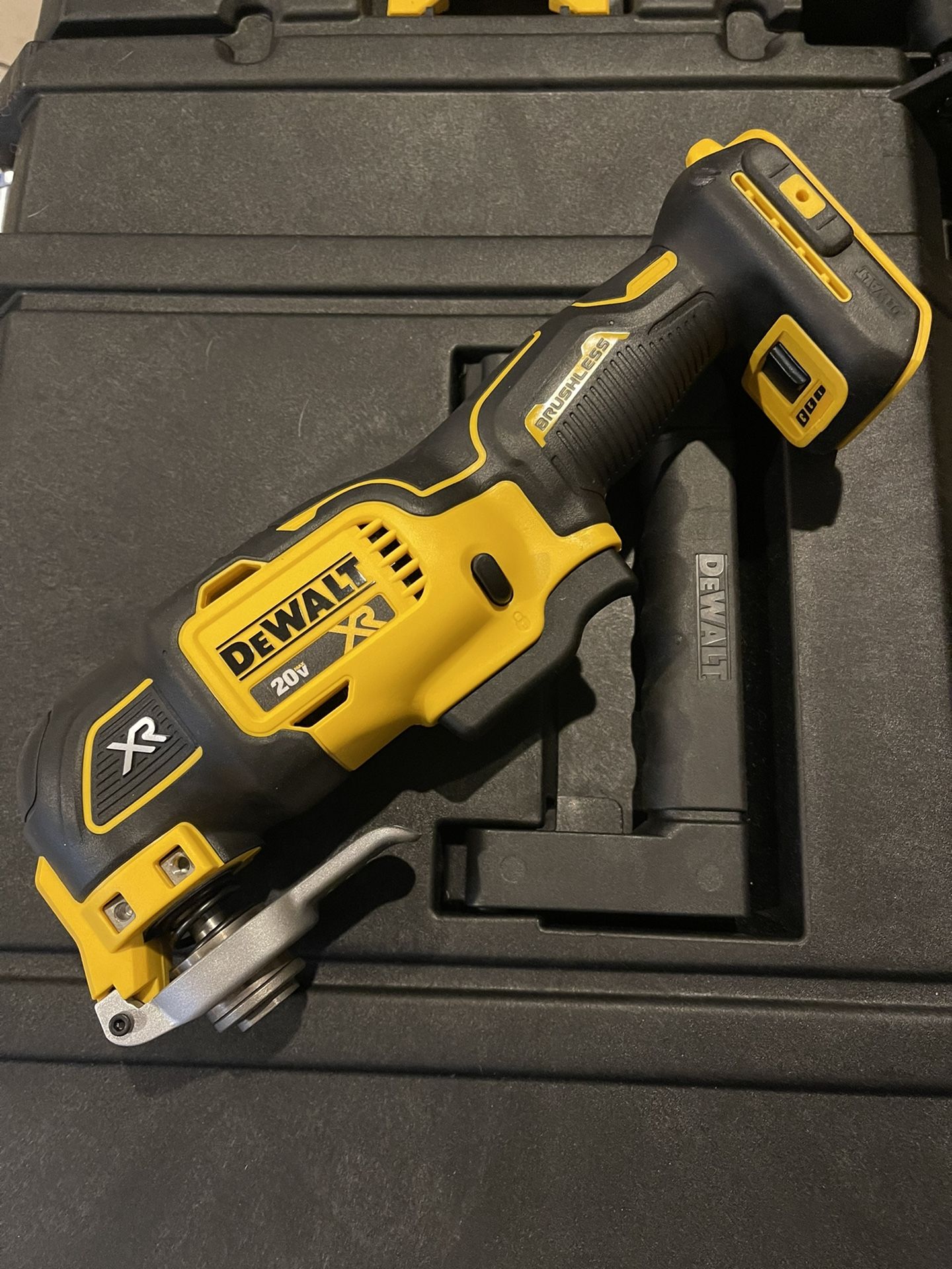 Dewalt Multi Tool Xr Speeds $80 Firm Price 🔥 Tool Only 🔥