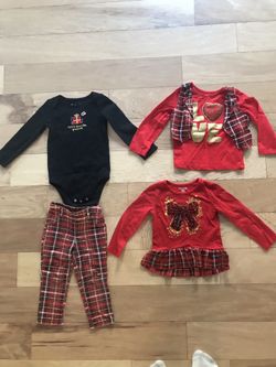 Christmas 4 pieces outfit size 2T $20