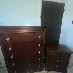 5 Drawer and 3 drawer bedroom Furniture