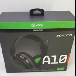 Xbox Headphones Brand New In Box  Wire 