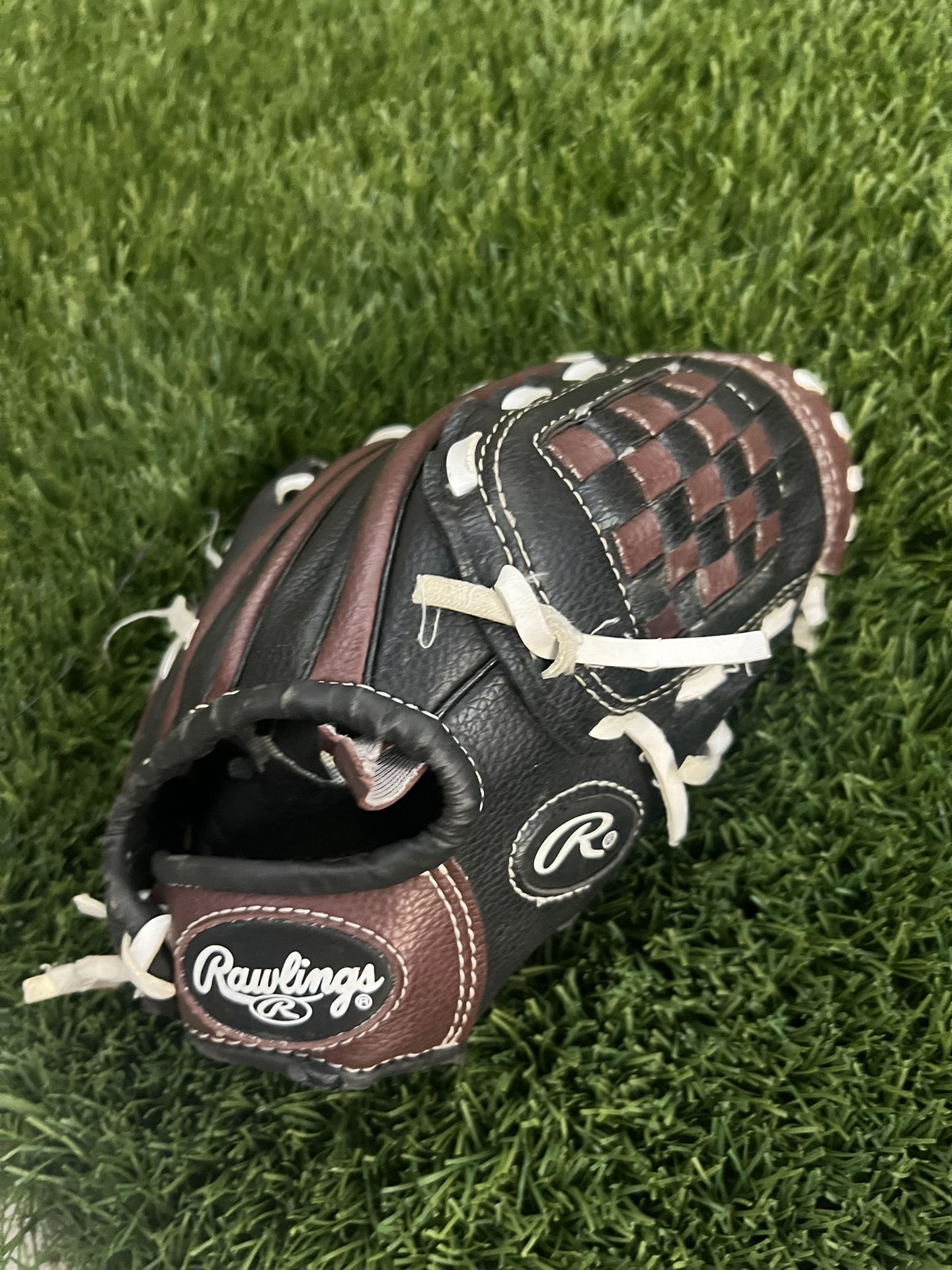 Rawlings T Ball Glove