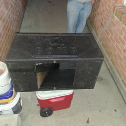 QBOMB 15in Square Speaker Box