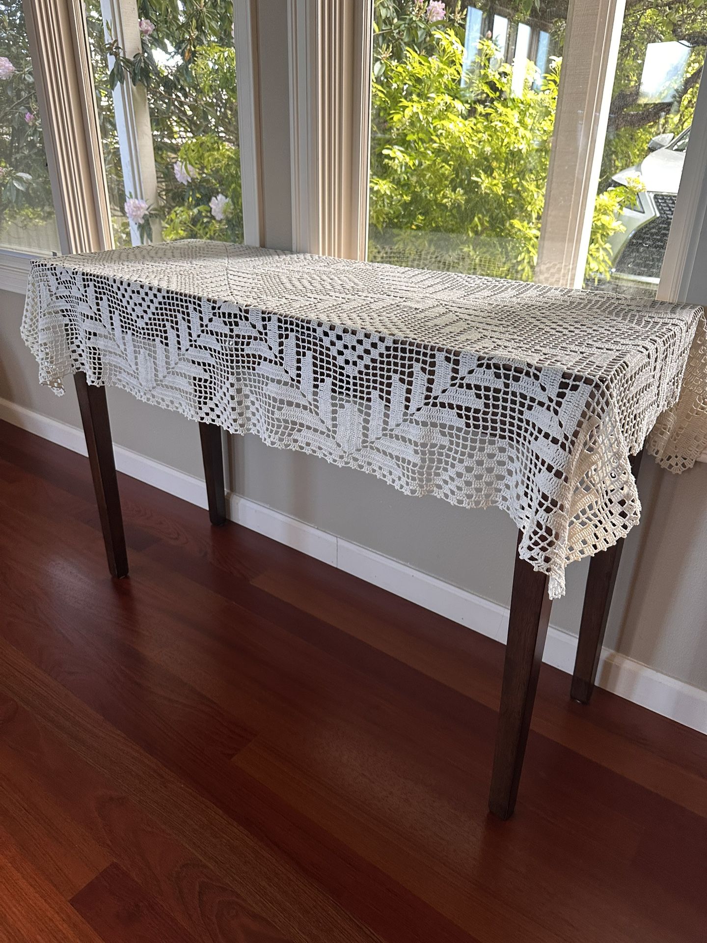console table