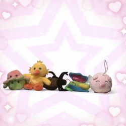 five miscellaneous stuff animal trinkets 