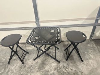 Folding table and chairs (3 pieces)