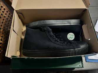 PF Flyers