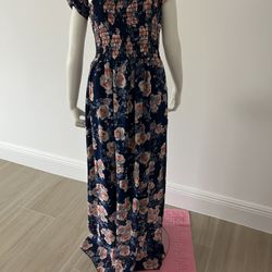 Lavender Field Off the Shoulder Navy and Pink Flowered Maxi Dress Size Medium