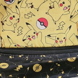 Pikachu kids lunch bag