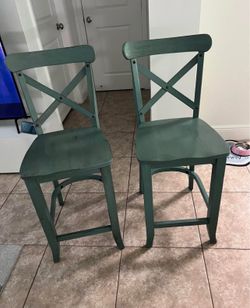 2 chairs