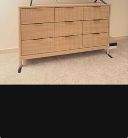 Queen Bed And  dresser