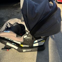Graco Car Seat With Base 