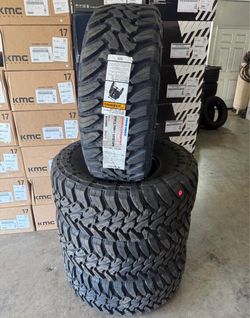 37/1350/17 Toyo tires