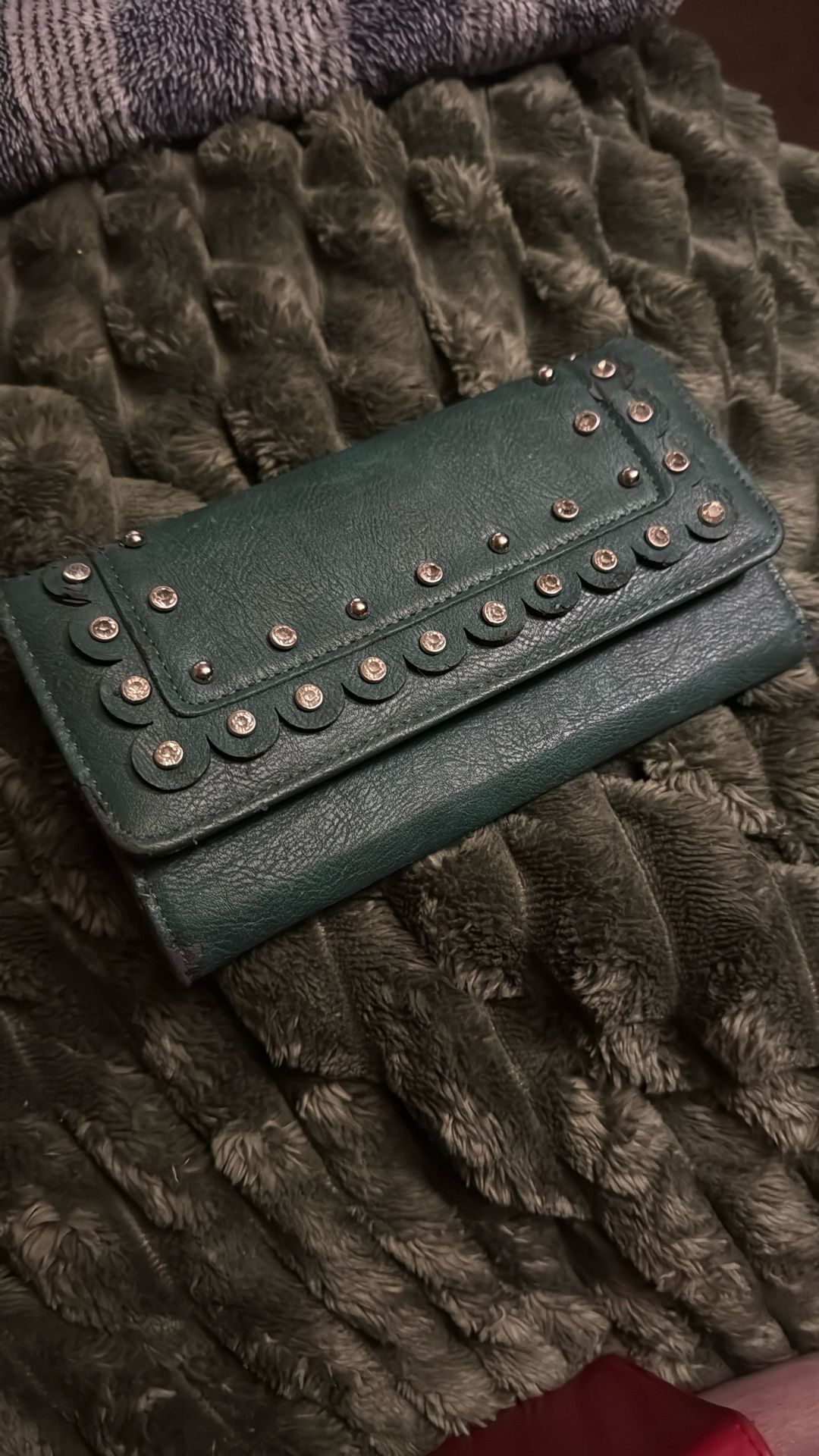 Just A Simple Wallet