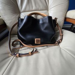 Dooney And Bourke Florentine Leather Handbag & Crossbody Bag 