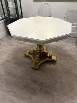 Free Table With Two Leaves