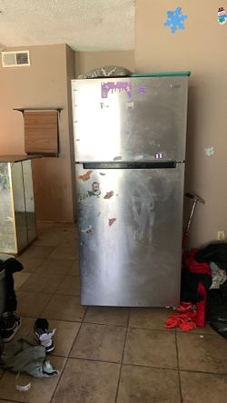Working refrigerator